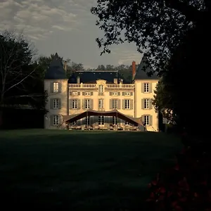 Chateau De La Bousquetarie Guest house